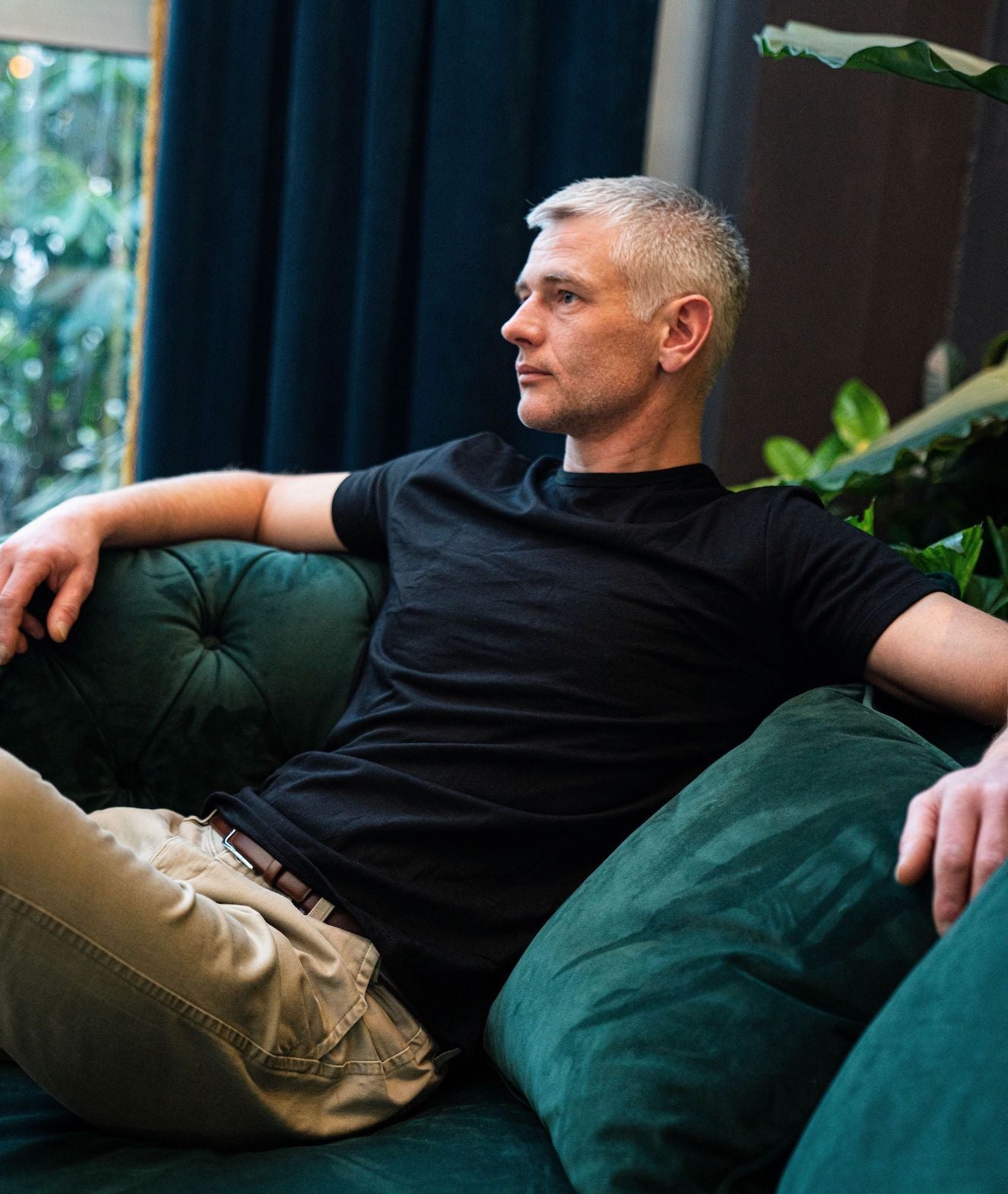 Sweating shirt, clothes for sweating, sweat proof clothing, sweat proof clothes, sweat clothes, anti sweat clothing, sweat clothing, no sweat clothes, clothes for excessive sweating, shirts sweating, sweat clothes, sweat prof shirts